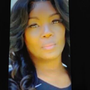 Meet your Posher, Nina